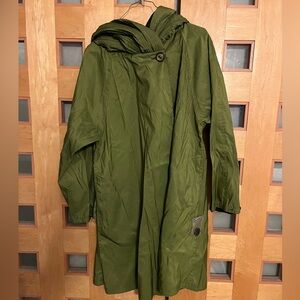 Mycra Pac Green/Black Convertible One-Button Rainjacket  Size 0/P NWOT